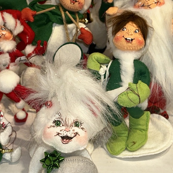 Annalee Mobilitee Workshop Christmas Santa Snowman Kitties Holiday Figurine Lot - Picture 6 of 7